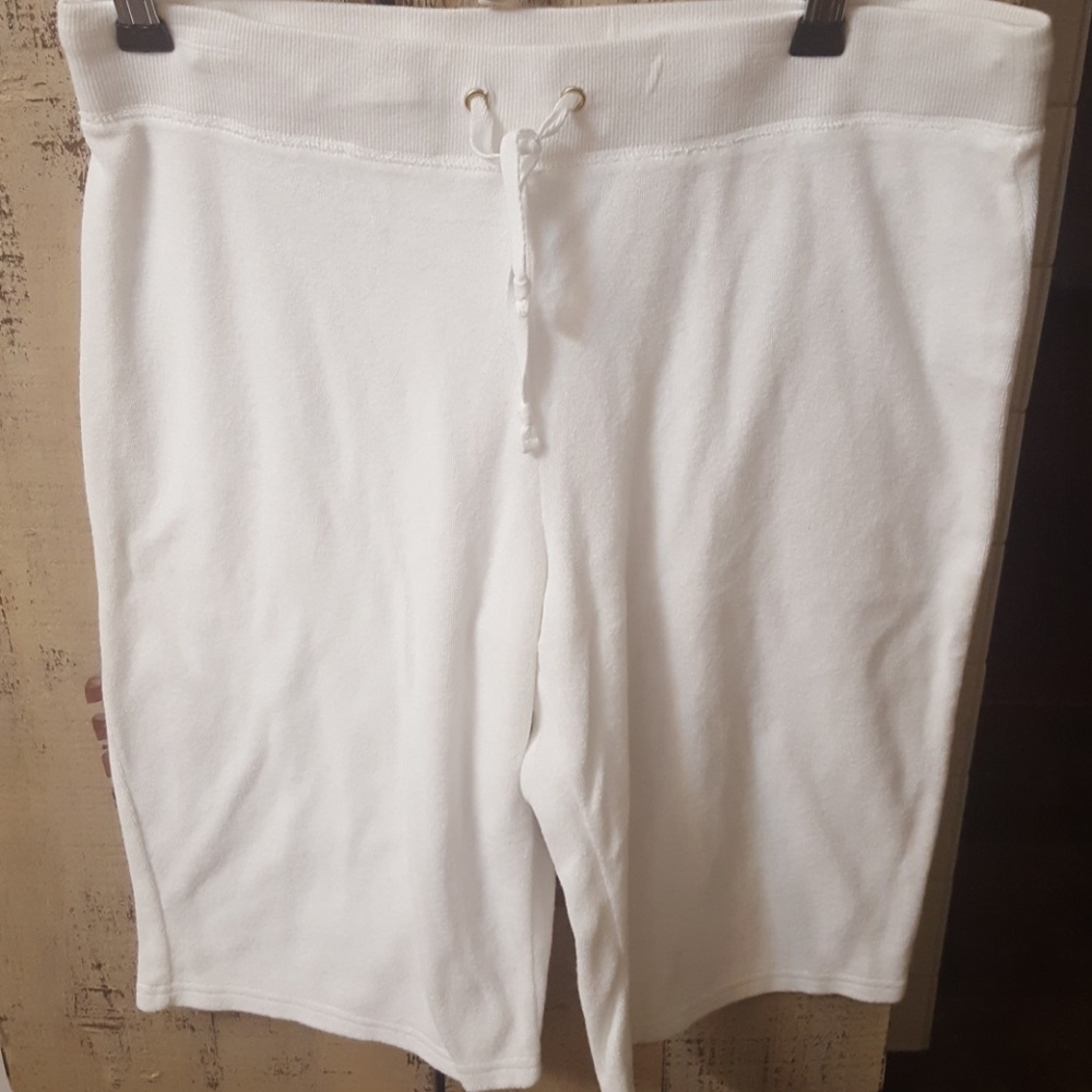 Style and Co. Sport capri pants size M